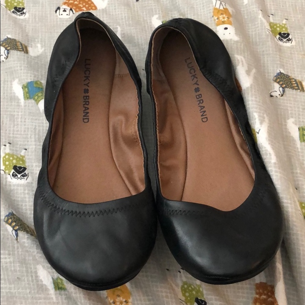 Black lucky brand ballet flats